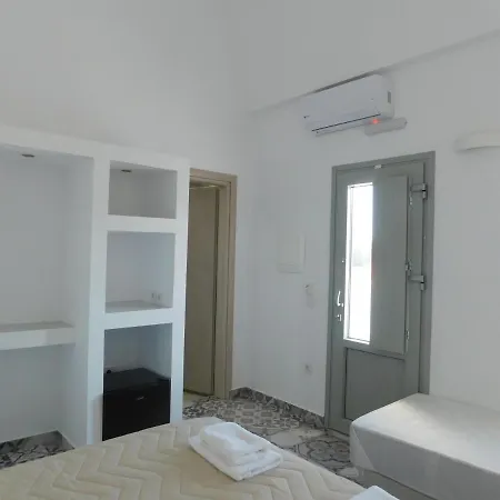 Memorable Fira (Santorini)